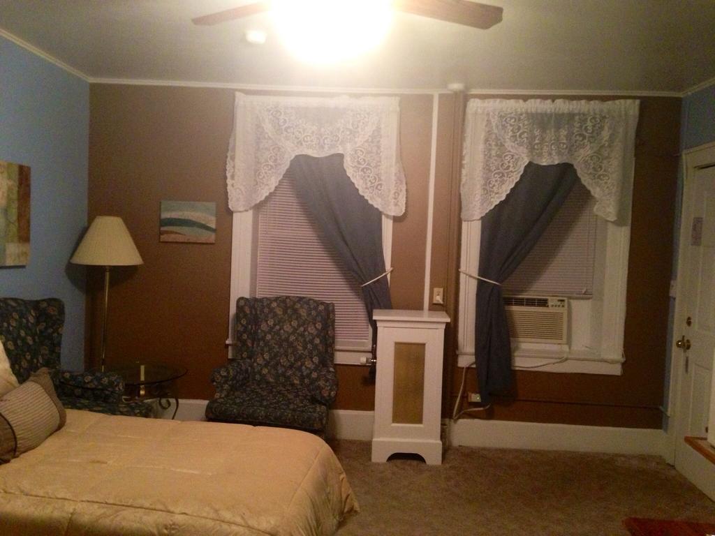 ברייסון סיטי The Tunnicliff Inn מראה חיצוני תמונה
